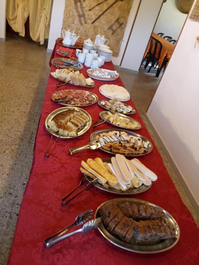 Agriturismo Usurtala Orani Zewnętrze zdjęcie